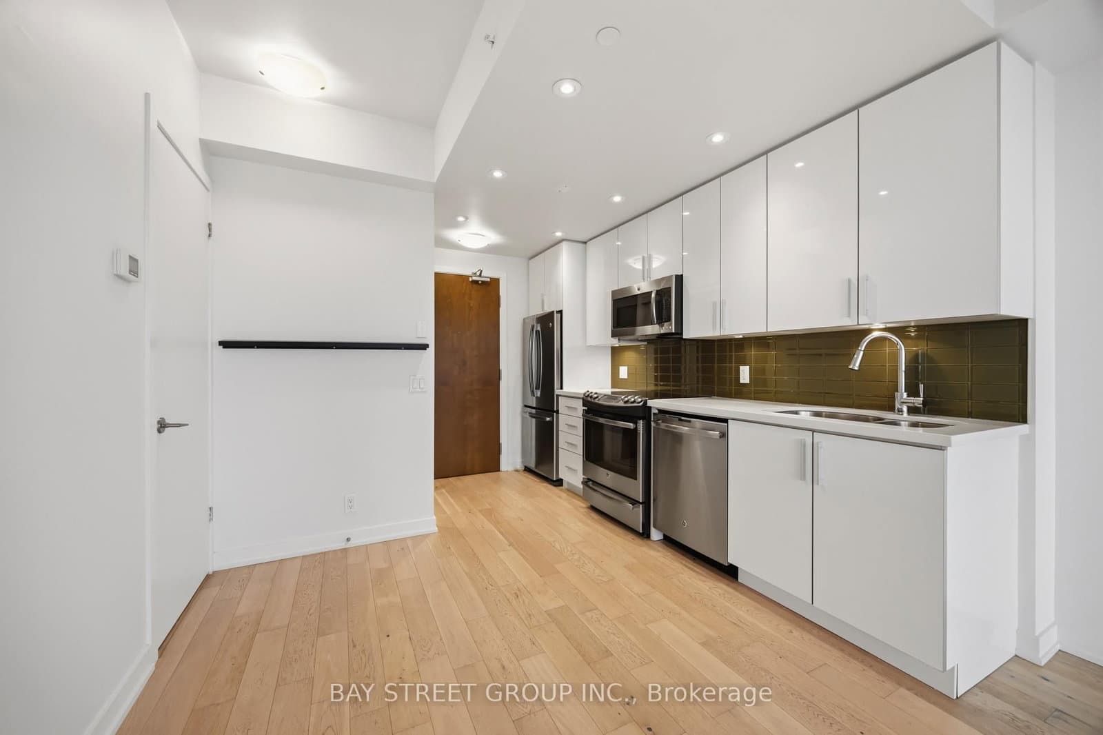 2212 Lake Shore Boulevard W, Unit 4304 thumbnail 20