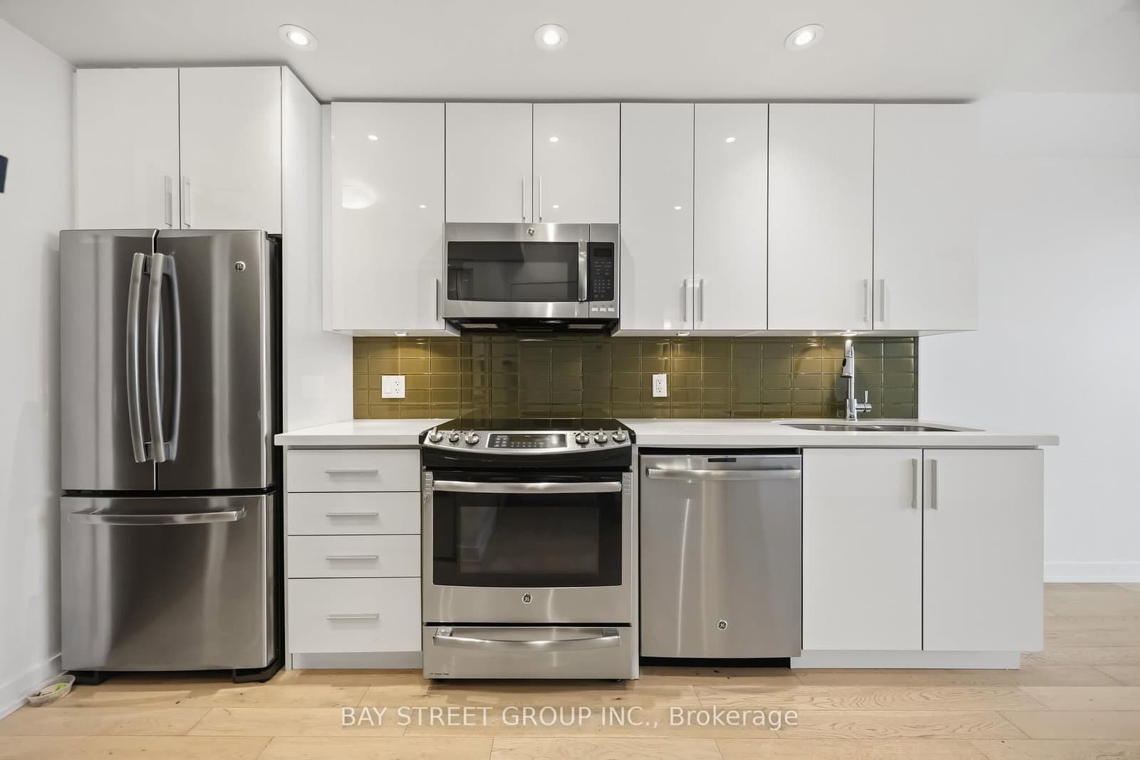 2212 Lake Shore Boulevard W, Unit 4304 thumbnail 24
