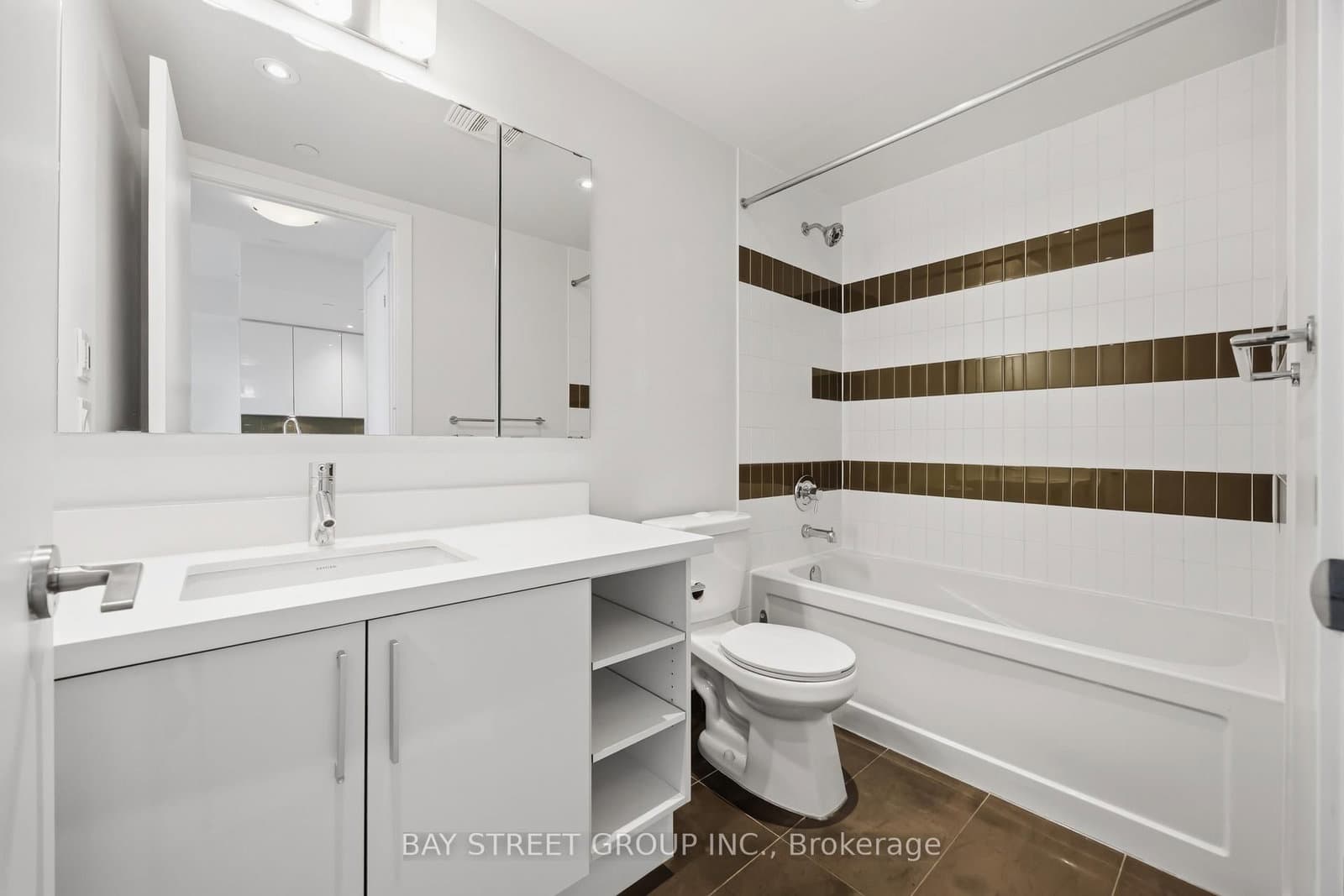 2212 Lake Shore Boulevard W, Unit 4304 thumbnail 27