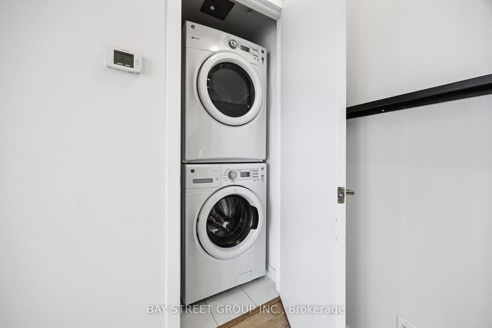2212 Lake Shore Boulevard W, Unit 4304 thumbnail 30
