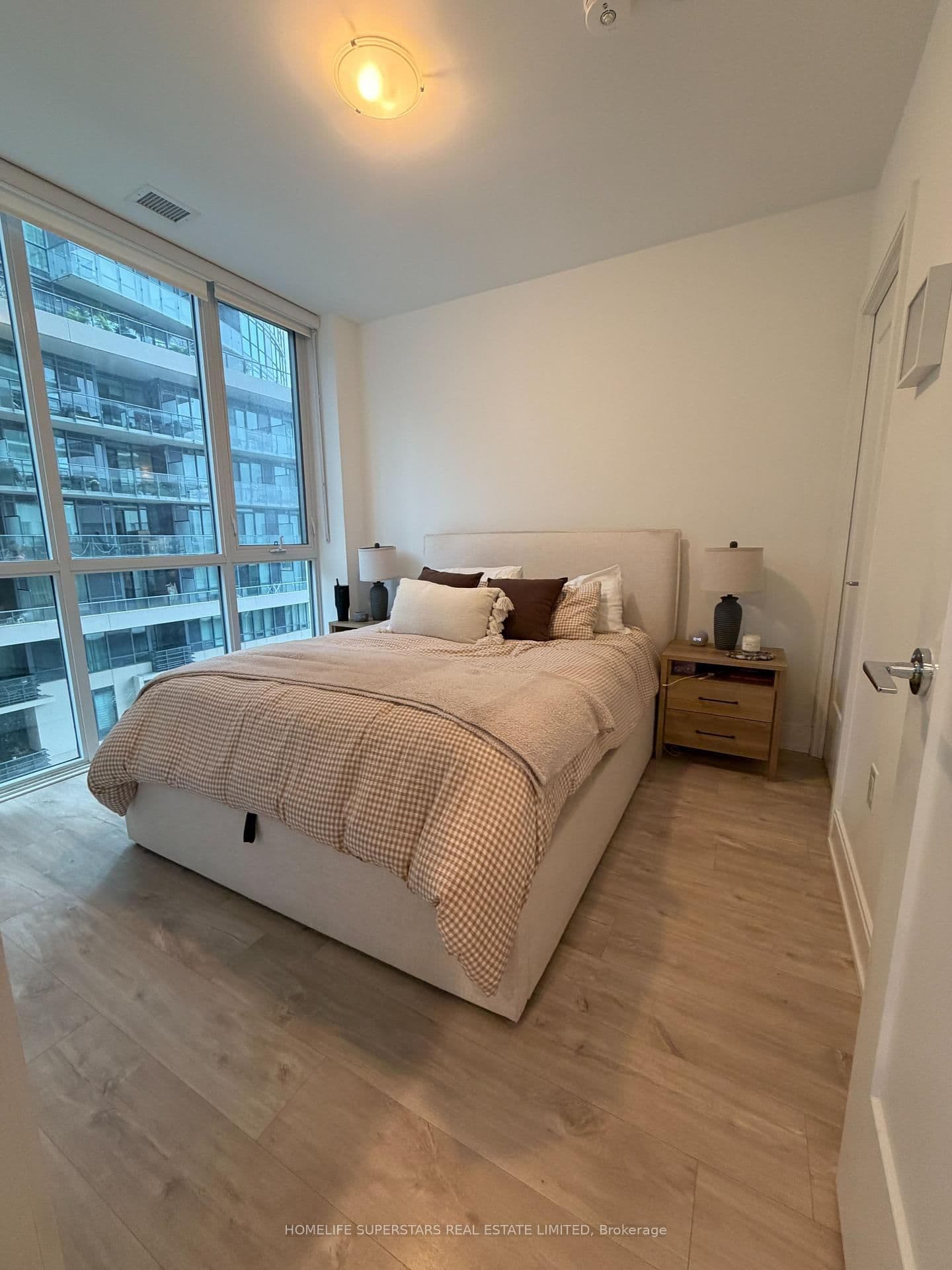 65 Annie Craig Drive, Unit 407 thumbnail 24