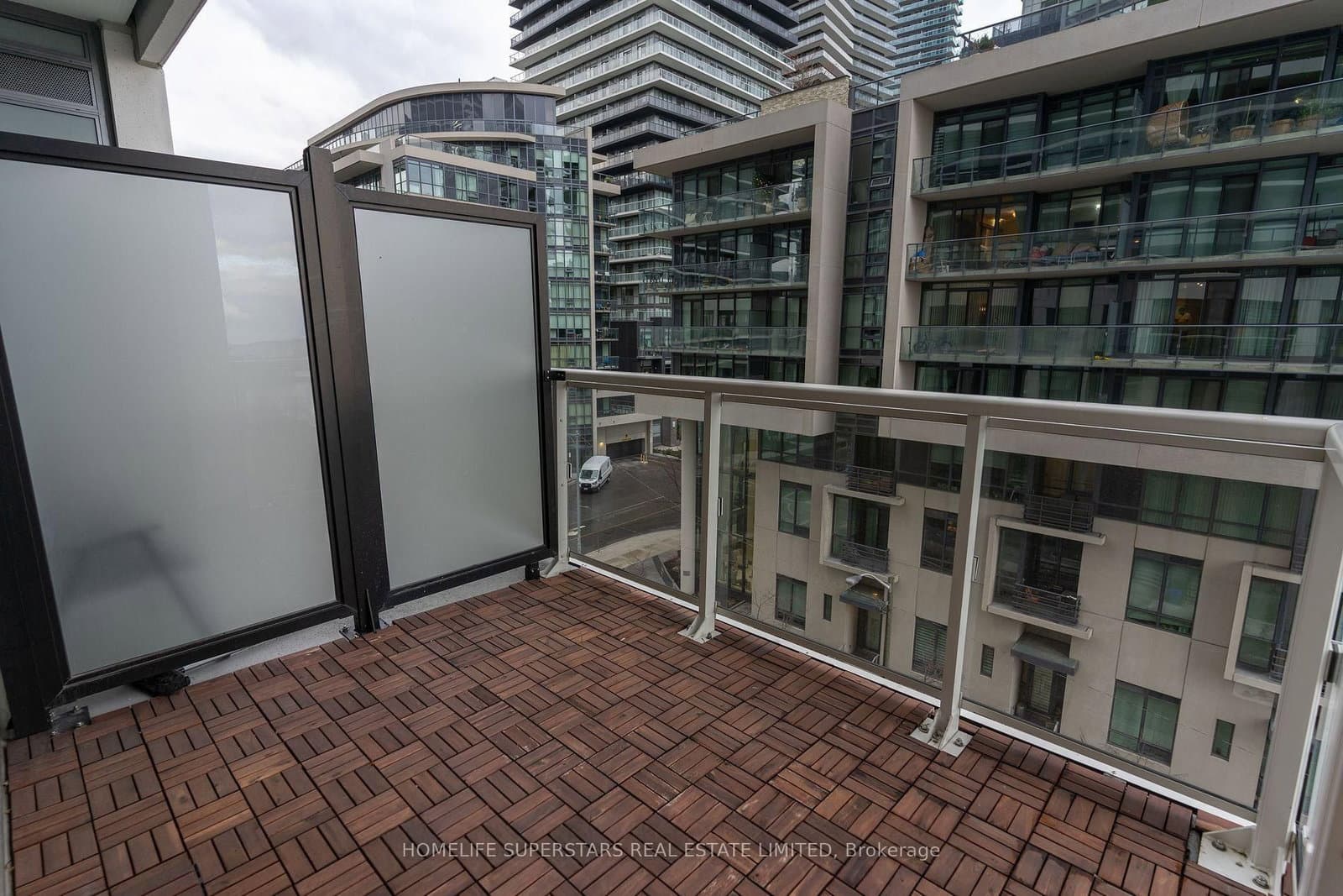 65 Annie Craig Drive, Unit 407 thumbnail 28