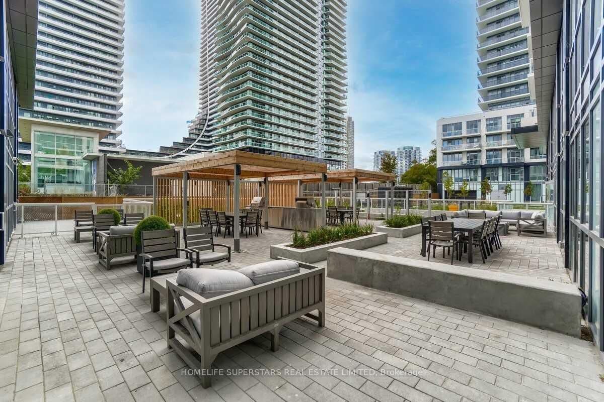 65 Annie Craig Drive, Unit 407 thumbnail 35