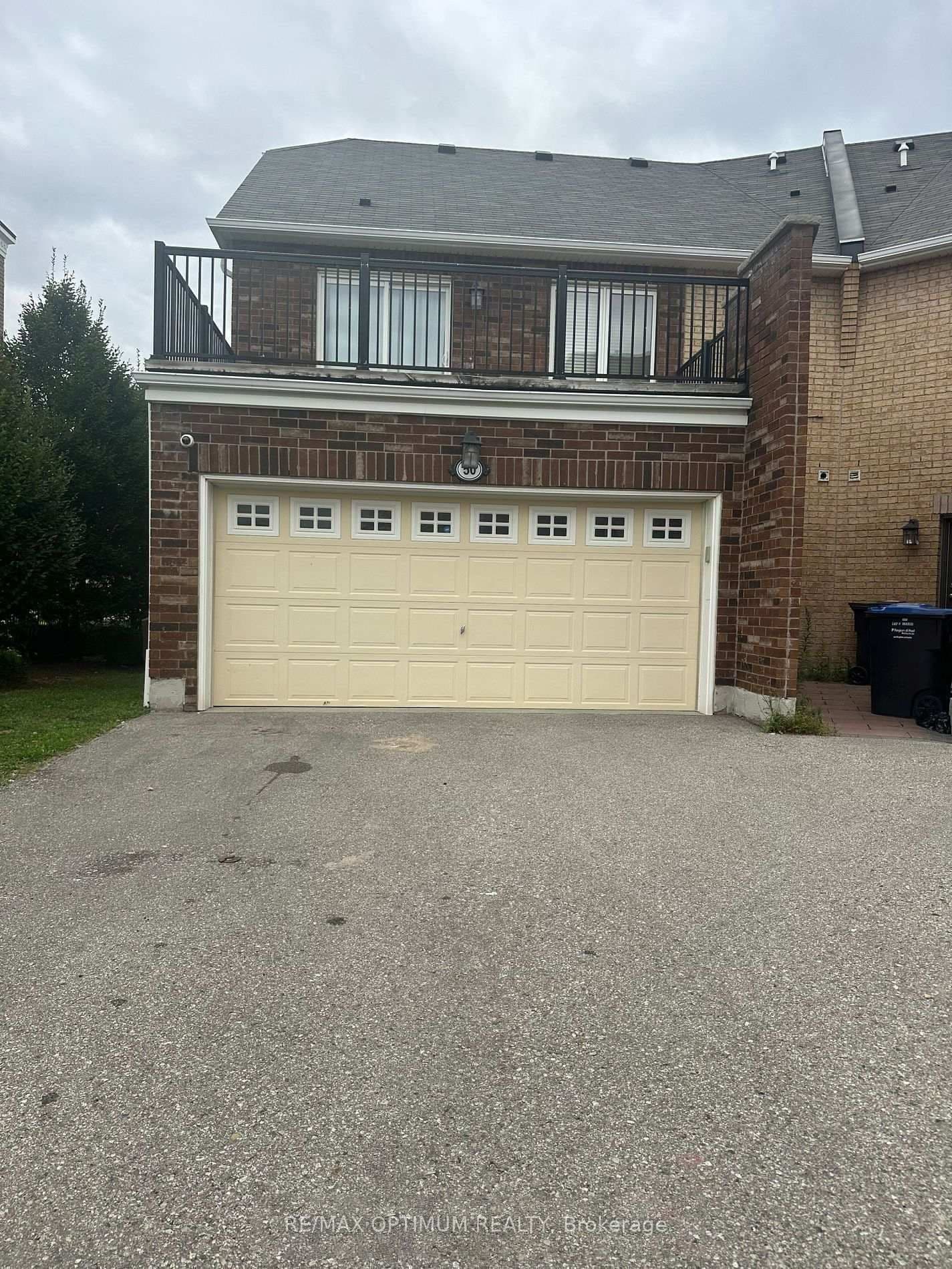 50 Baycliffe Crescent - Image 1