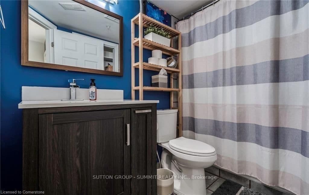 1411 Walker's Line, Unit 104 thumbnail 3