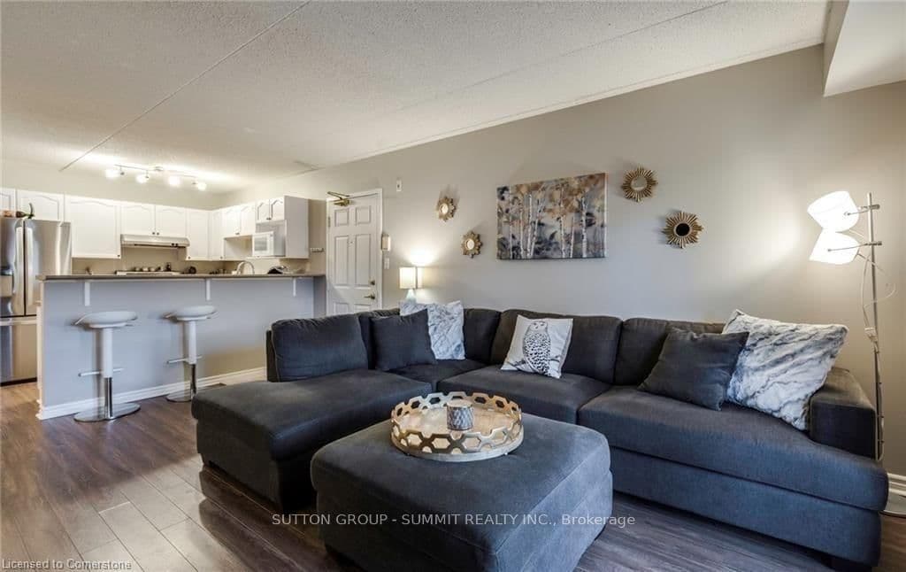 1411 Walker's Line, Unit 104 thumbnail 8
