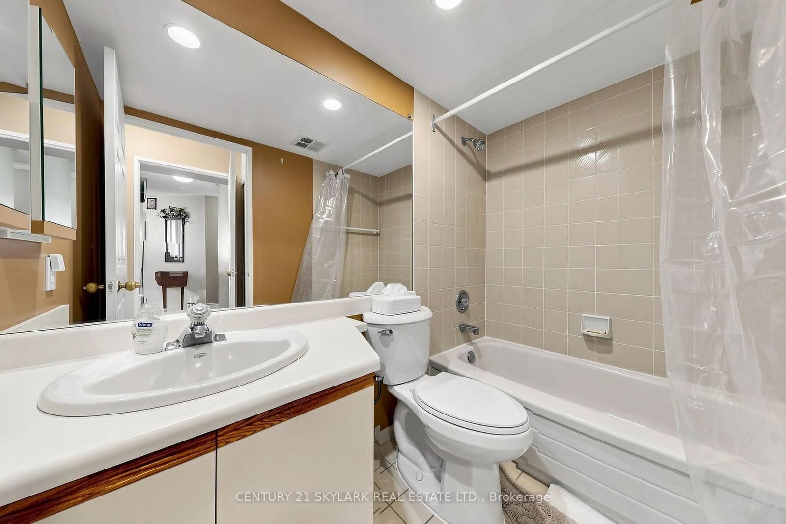 4460 Tucana Court, Unit 1611 thumbnail 23