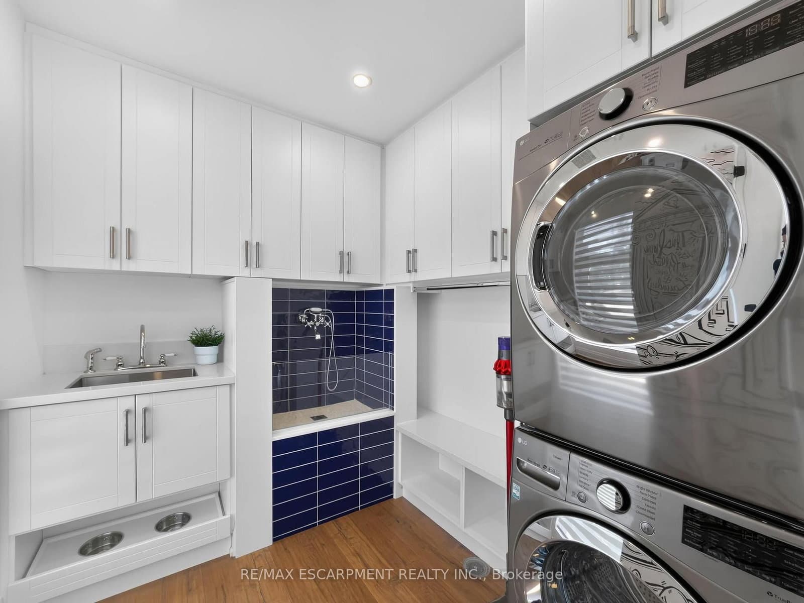 5178 Hunter Drive thumbnail 26