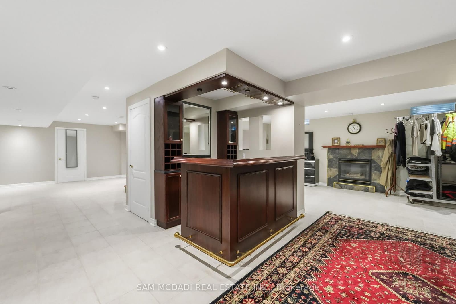 3605 Trelawny Circle thumbnail 35