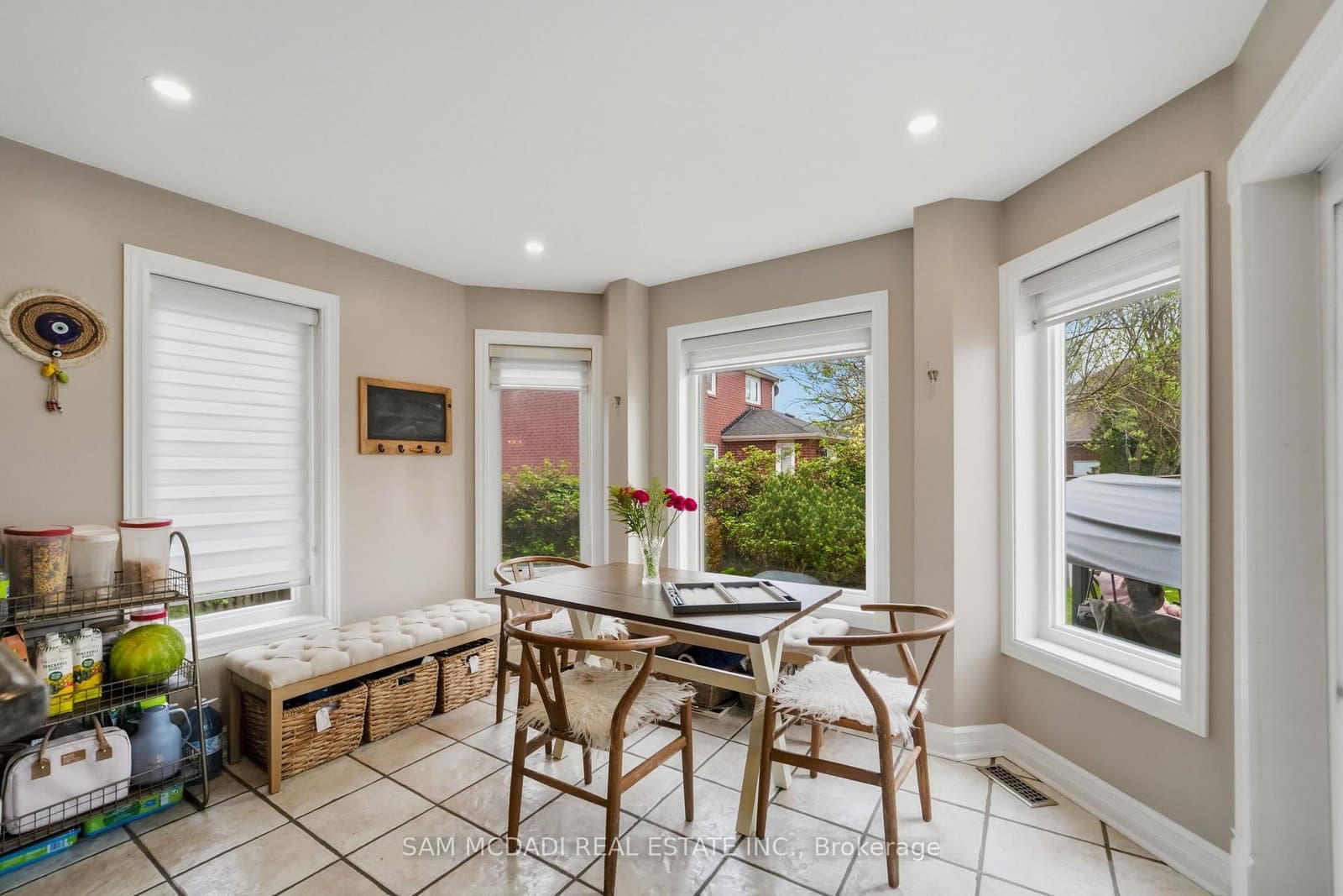 3605 Trelawny Circle thumbnail 9