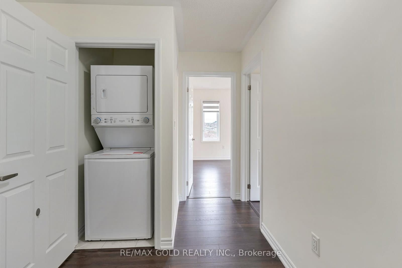 240 Lagerfeld Drive, Unit 16 thumbnail 26