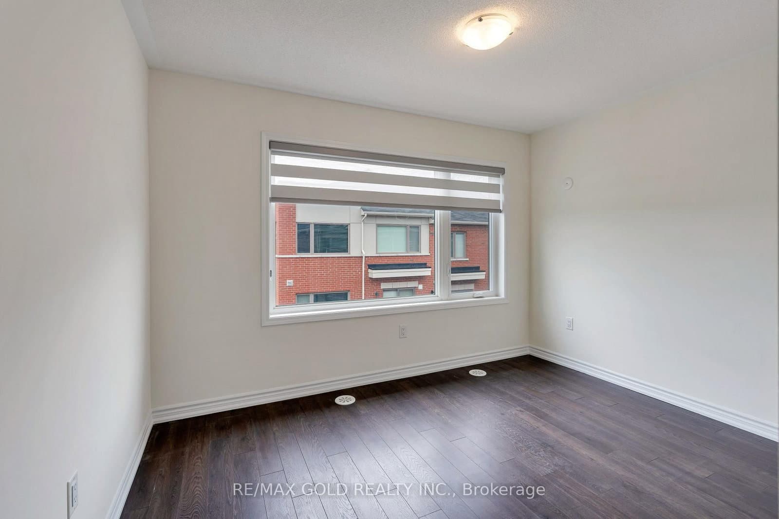 240 Lagerfeld Drive, Unit 16 thumbnail 28
