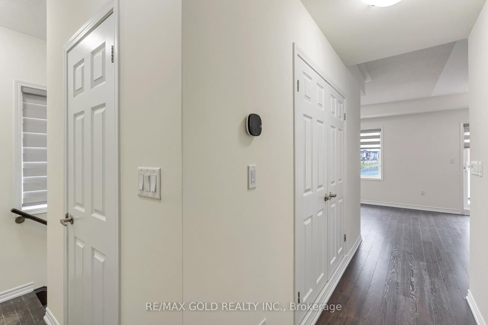 240 Lagerfeld Drive, Unit 16 thumbnail 6