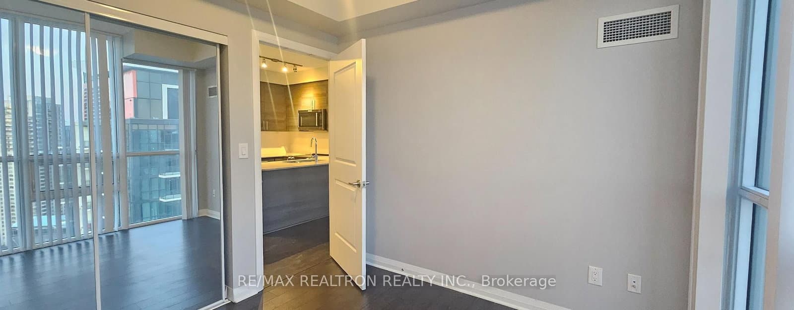 5025 FOUR SPRINGS Avenue, Unit 2403 thumbnail 7
