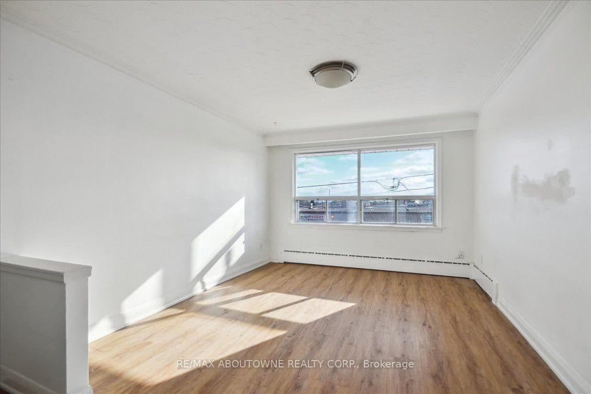 2 Wesley Street, Unit 6 thumbnail 11