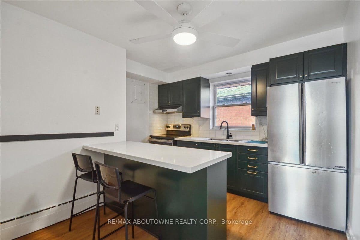 2 Wesley Street, Unit 6 thumbnail 12