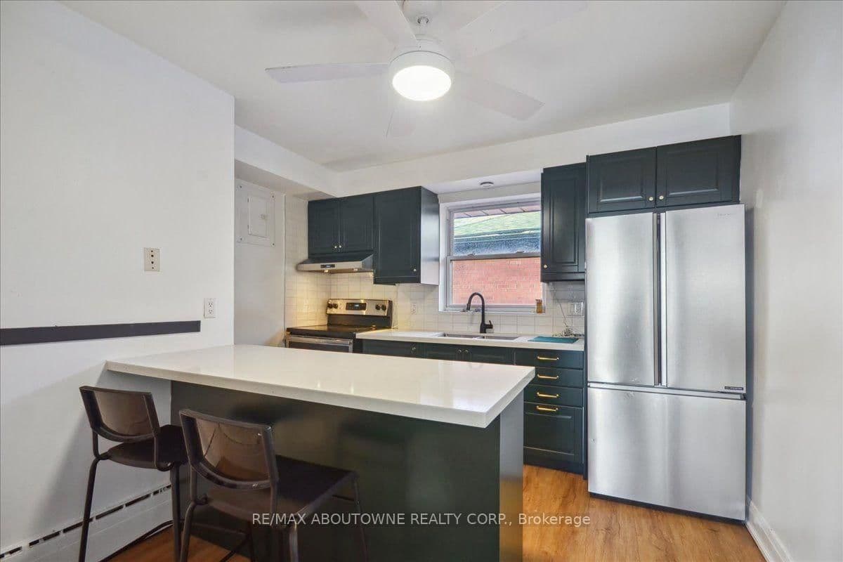 2 Wesley Street, Unit 6 thumbnail 13