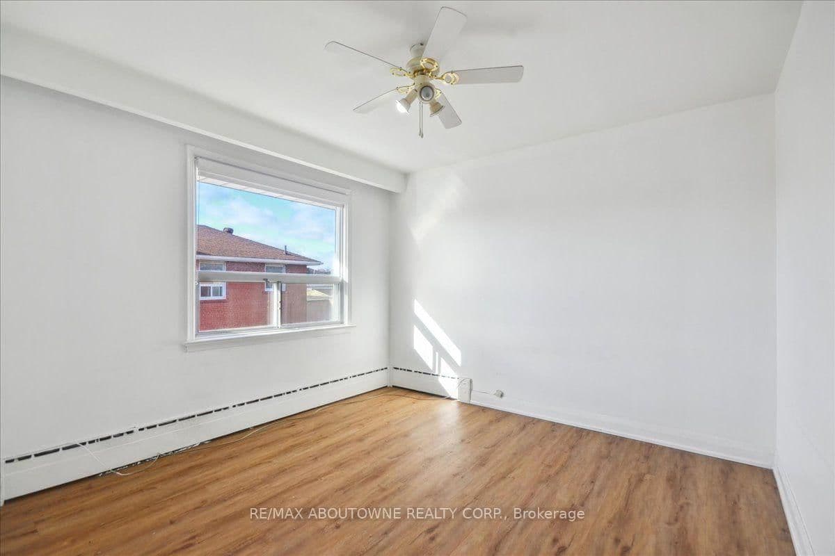 2 Wesley Street, Unit 6 thumbnail 17