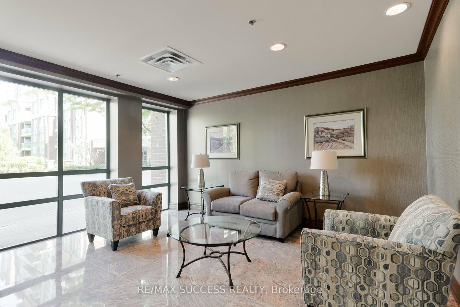 11 Michael Power Place, Unit PH14 thumbnail 24