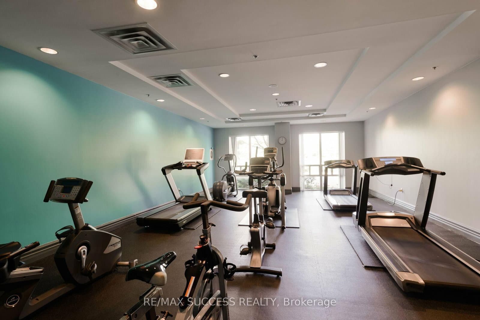 11 Michael Power Place, Unit PH14 thumbnail 25