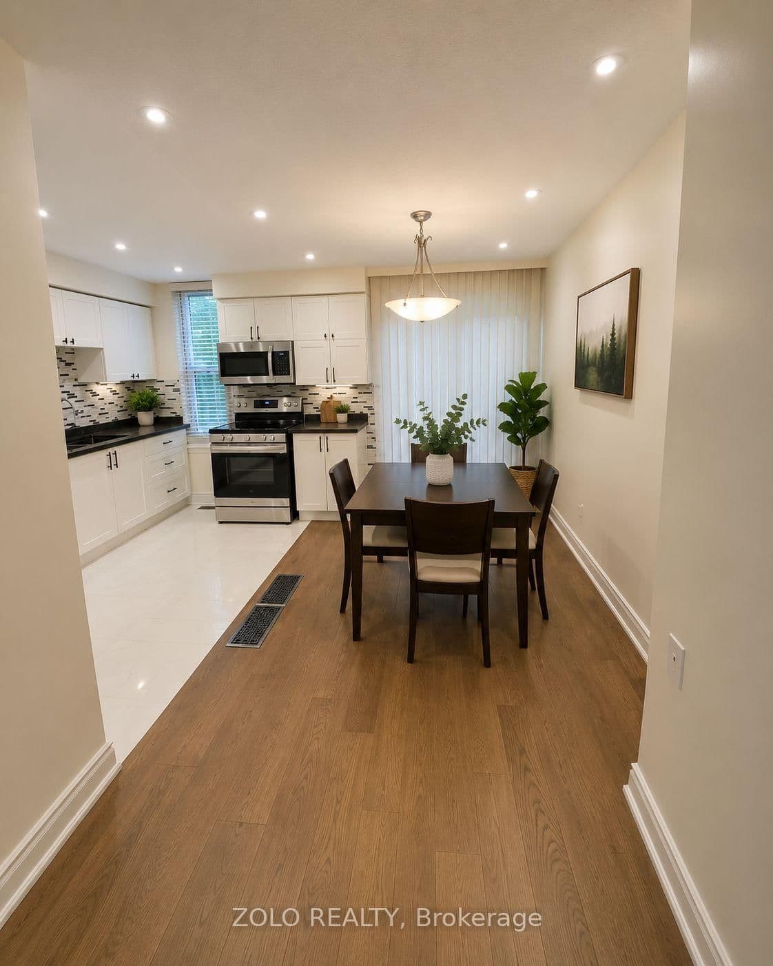 3250 The Credit Woodlands, Unit 16 thumbnail 4
