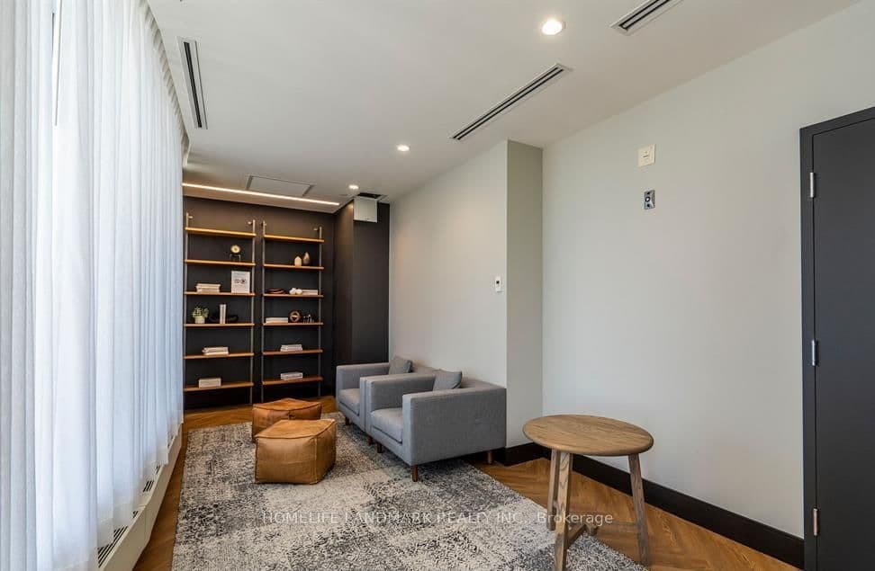 2520 Eglinton Avenue W, Unit 905 thumbnail 22