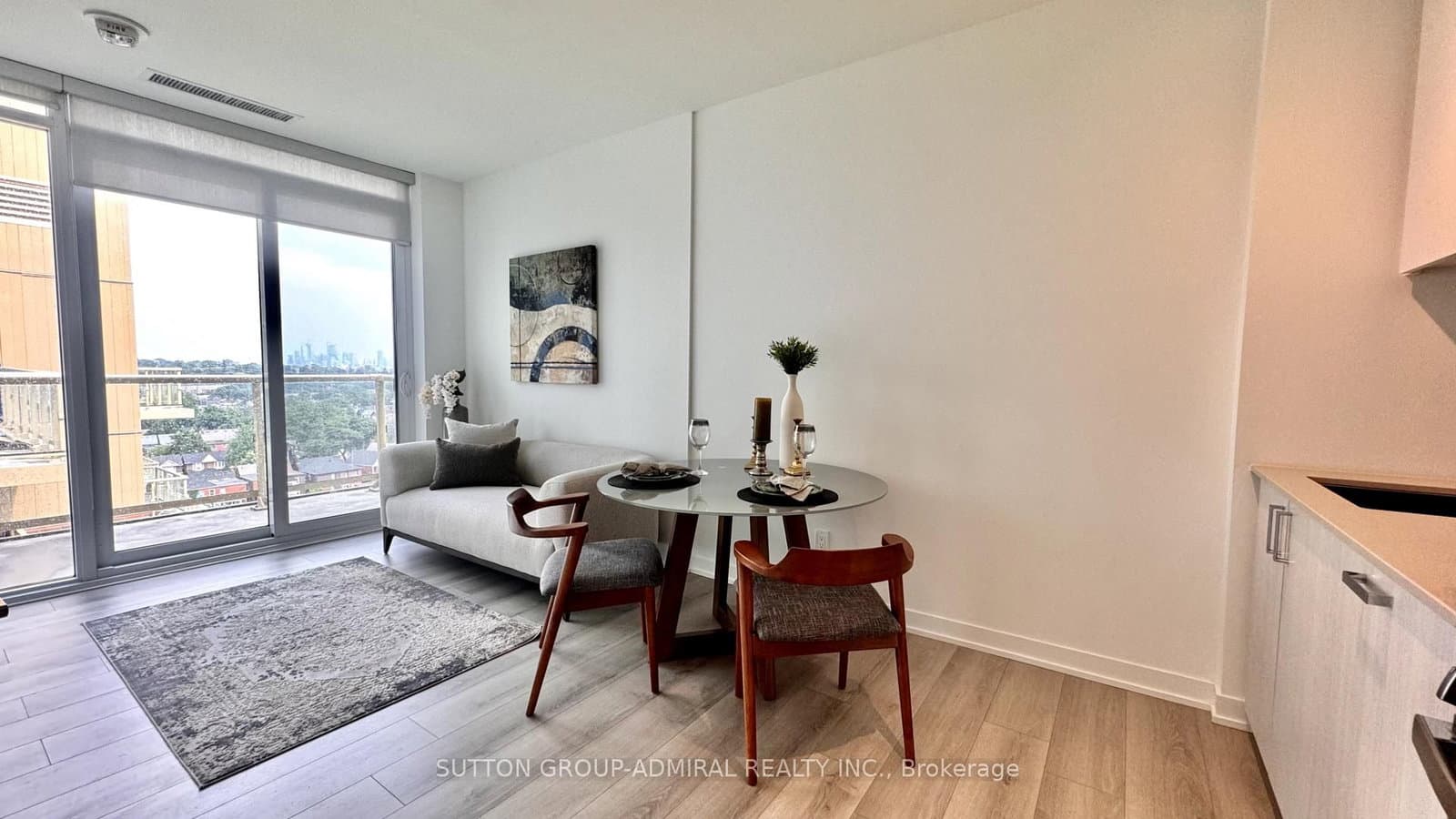 1787 St. Clair Avenue W, Unit 1103 thumbnail 5