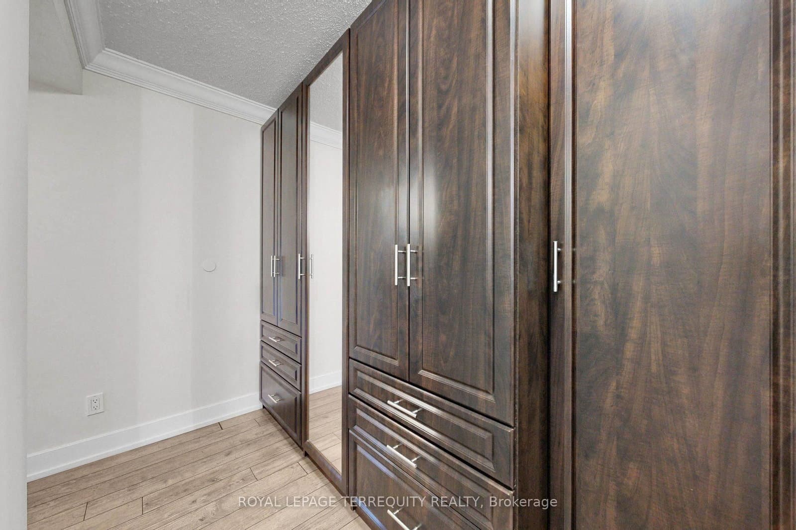 2 Eva Road, Unit 1322 thumbnail 11