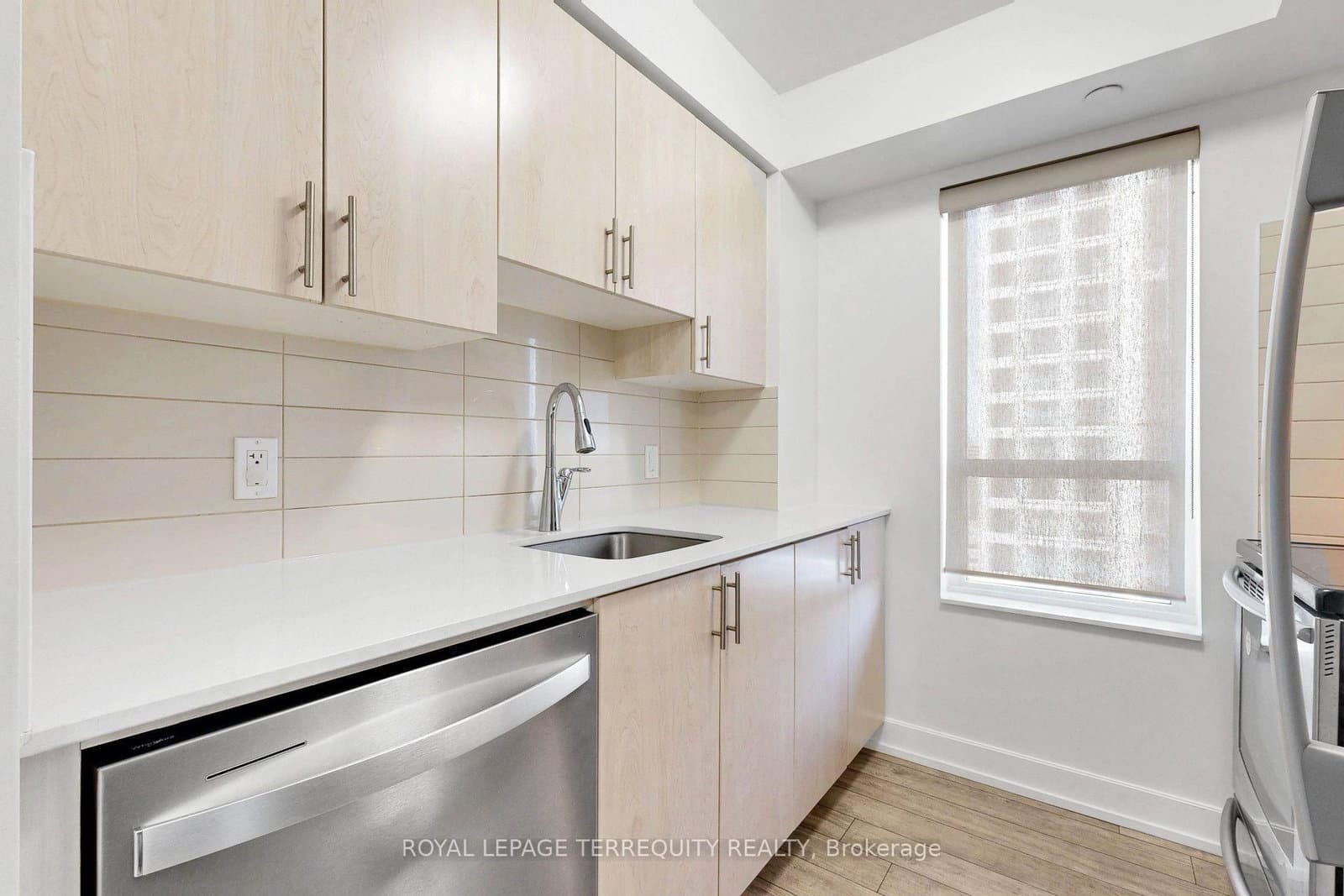 2 Eva Road, Unit 1322 thumbnail 17
