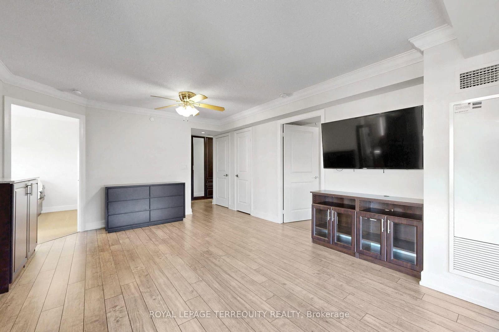 2 Eva Road, Unit 1322 thumbnail 9