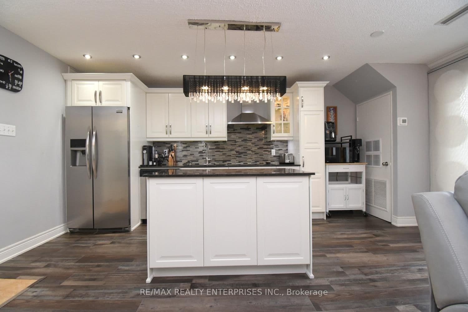2001 Bonnymede Drive, Unit 119 thumbnail 17