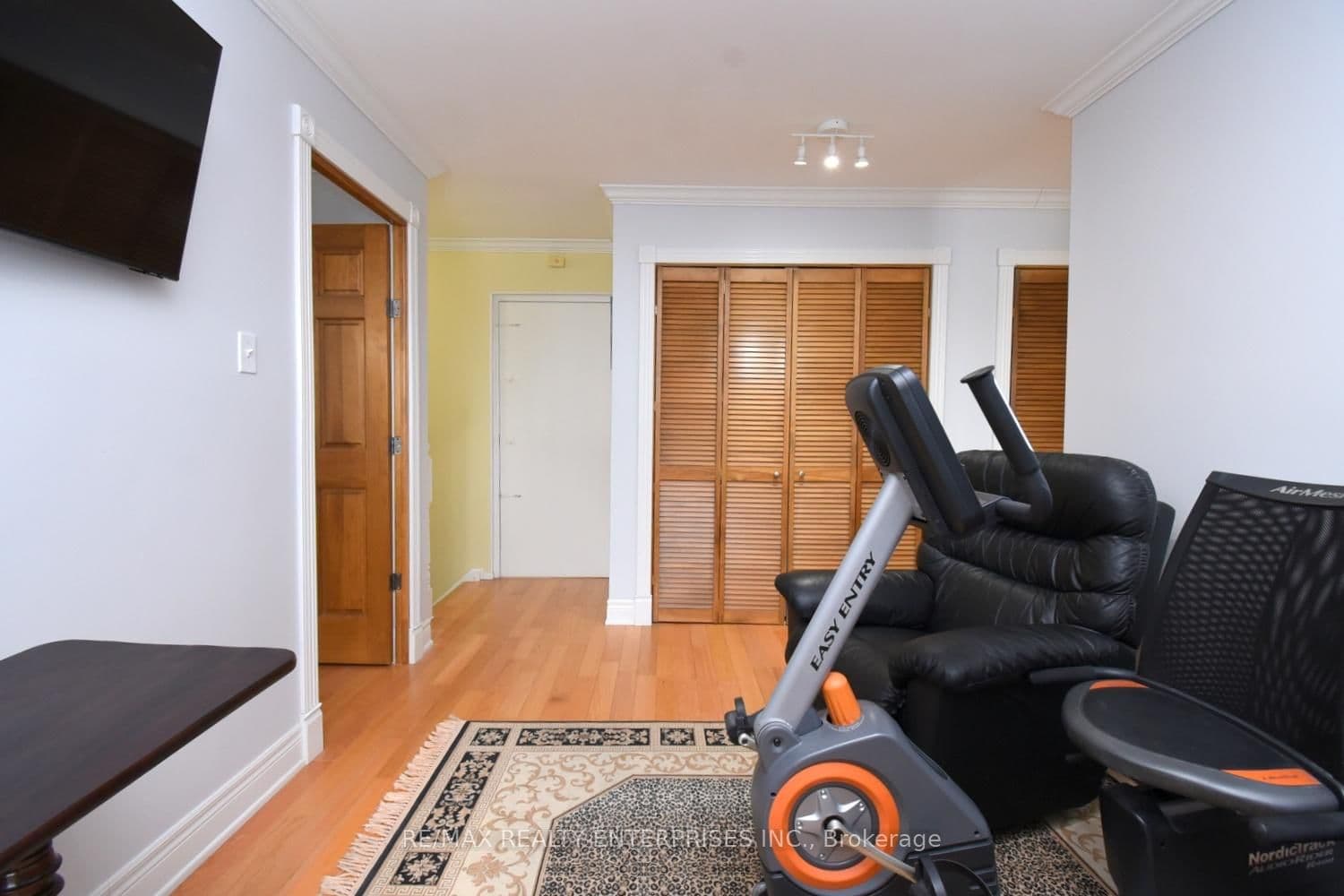 2001 Bonnymede Drive, Unit 119 thumbnail 18