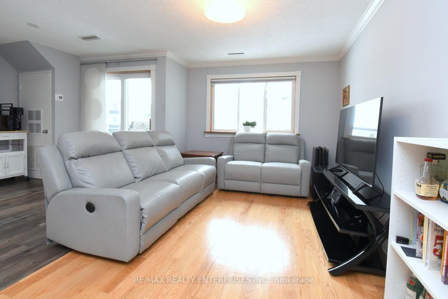 2001 Bonnymede Drive, Unit 119 thumbnail 8