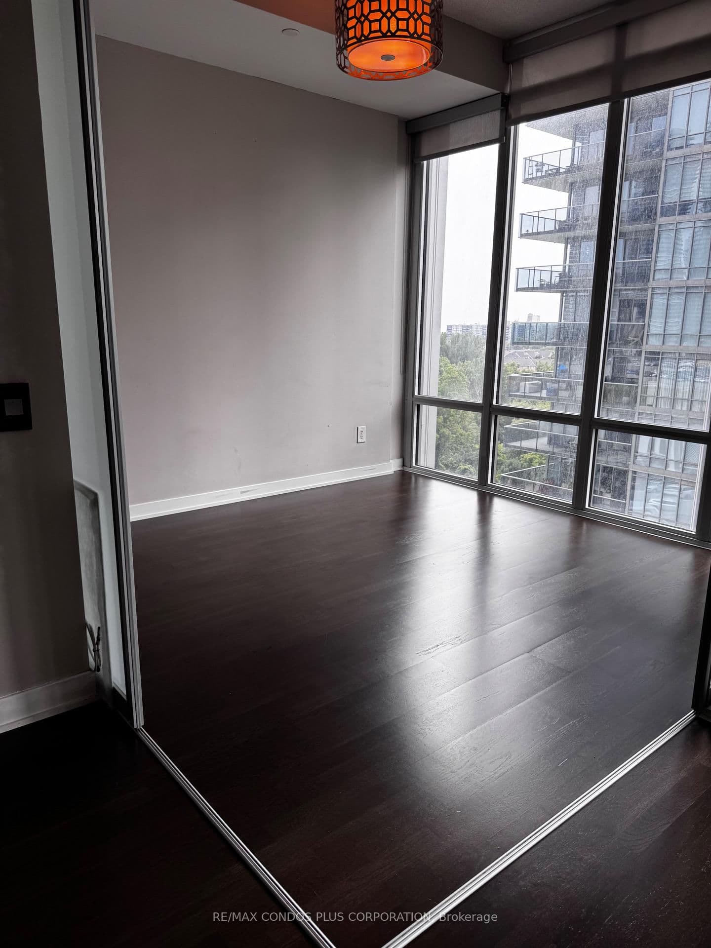 90 Park Lawn Road, Unit 903 thumbnail 7