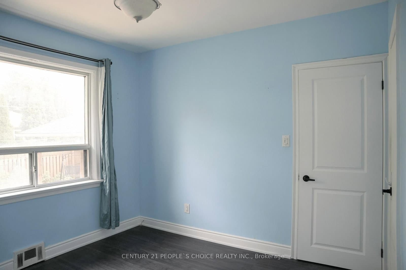 7 North Heights Road thumbnail 12