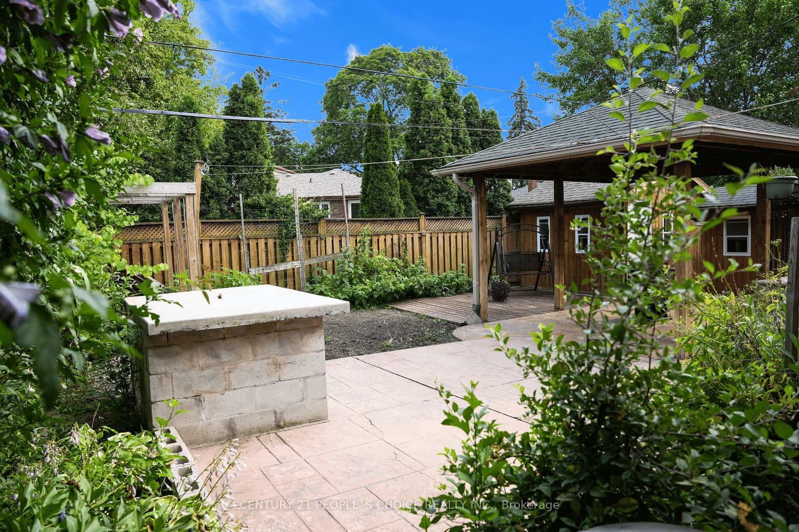 7 North Heights Road thumbnail 19