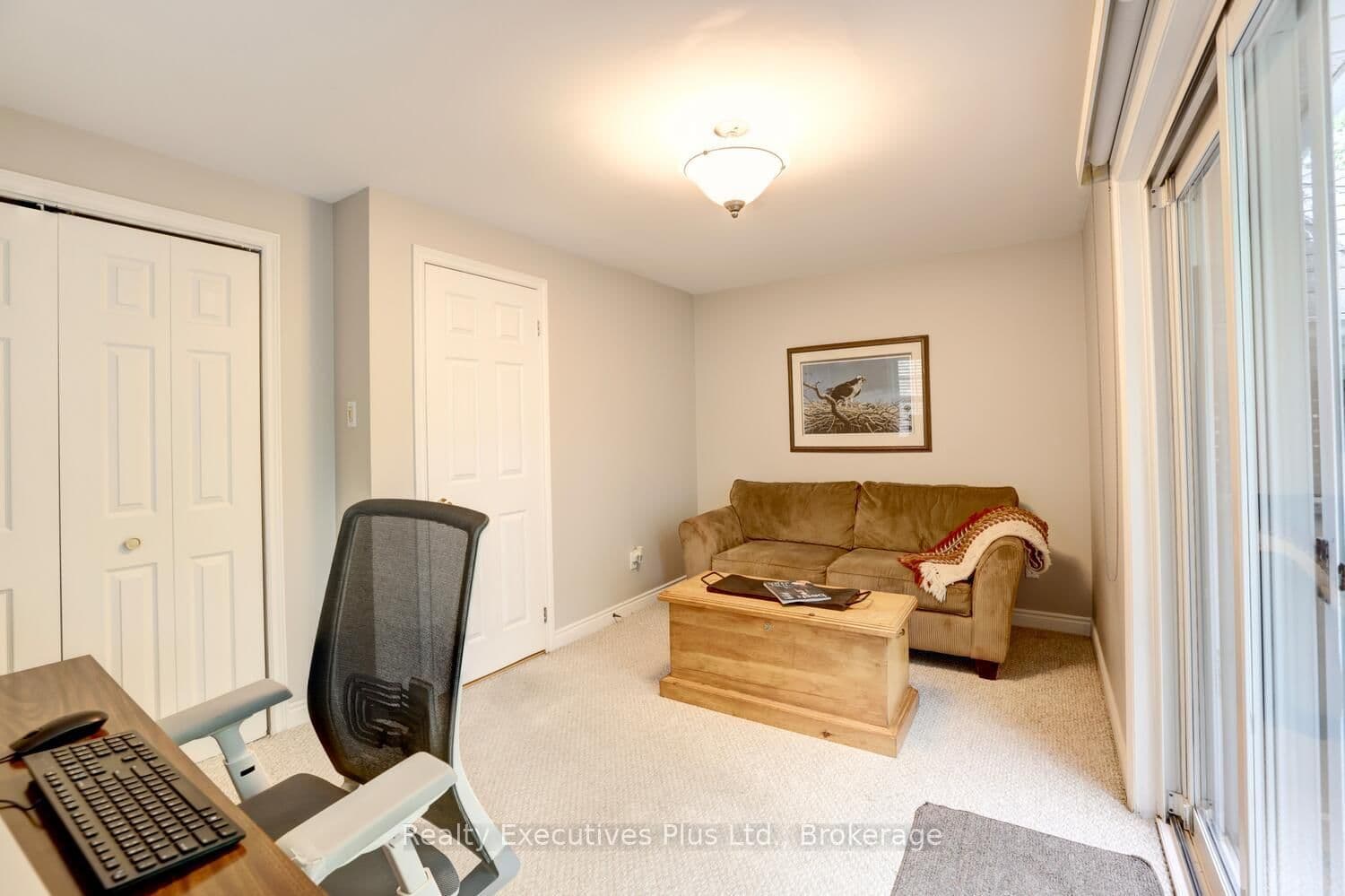 322 Pine Avenue thumbnail 22