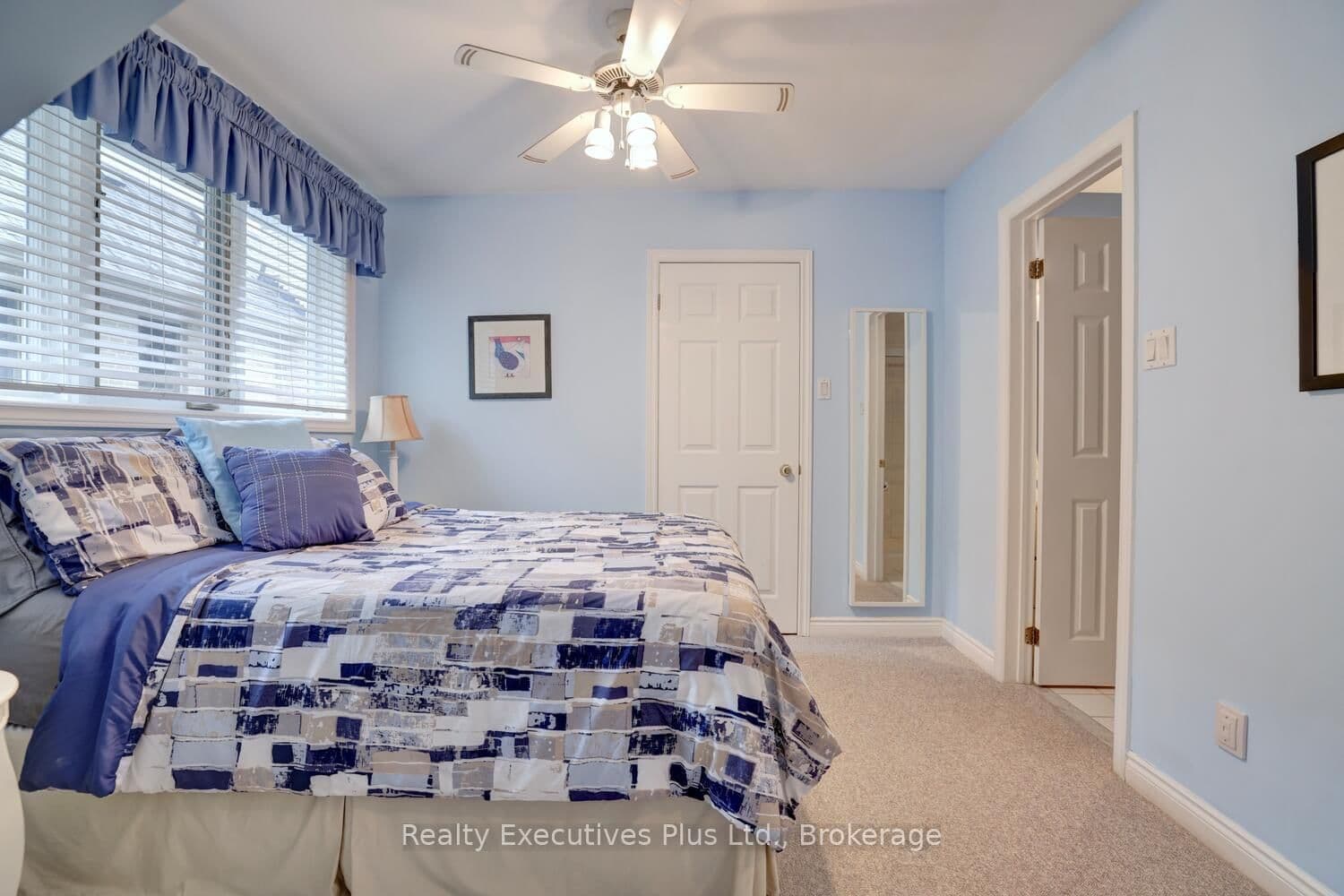 322 Pine Avenue thumbnail 33