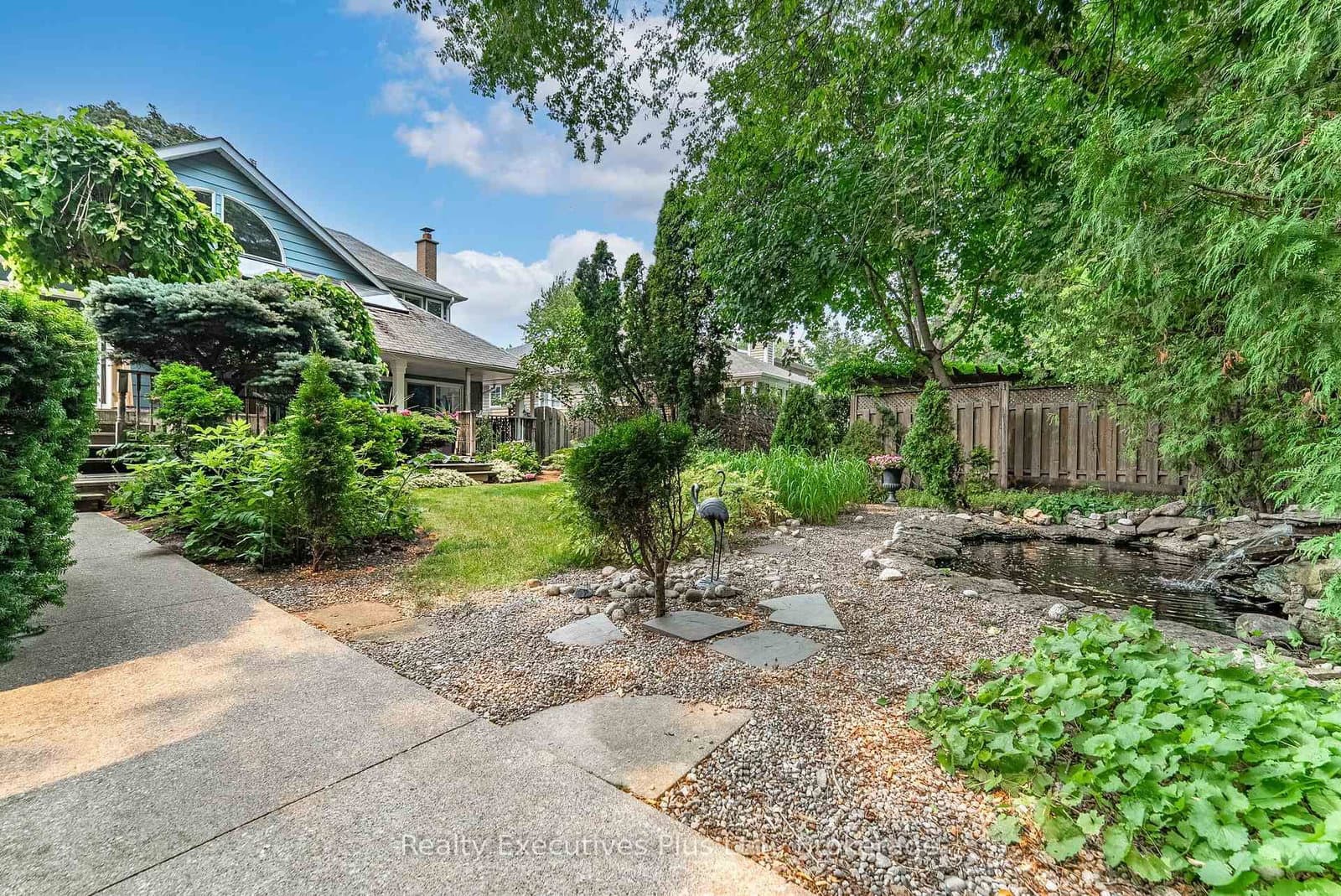 322 Pine Avenue thumbnail 48