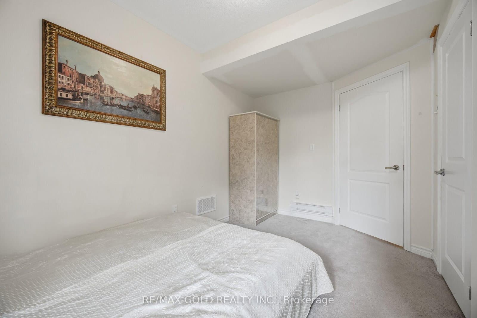 9 Arcola Street thumbnail 7