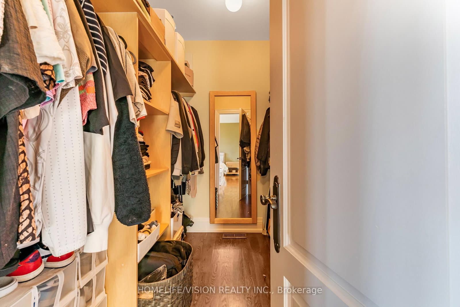 80 North Heights Road thumbnail 19