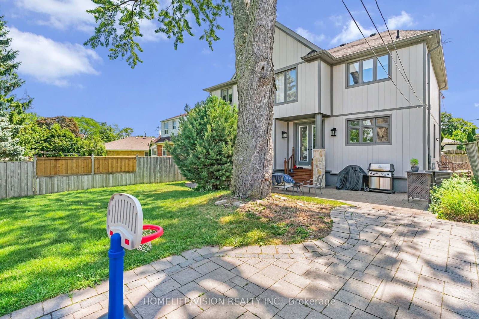 80 North Heights Road thumbnail 34