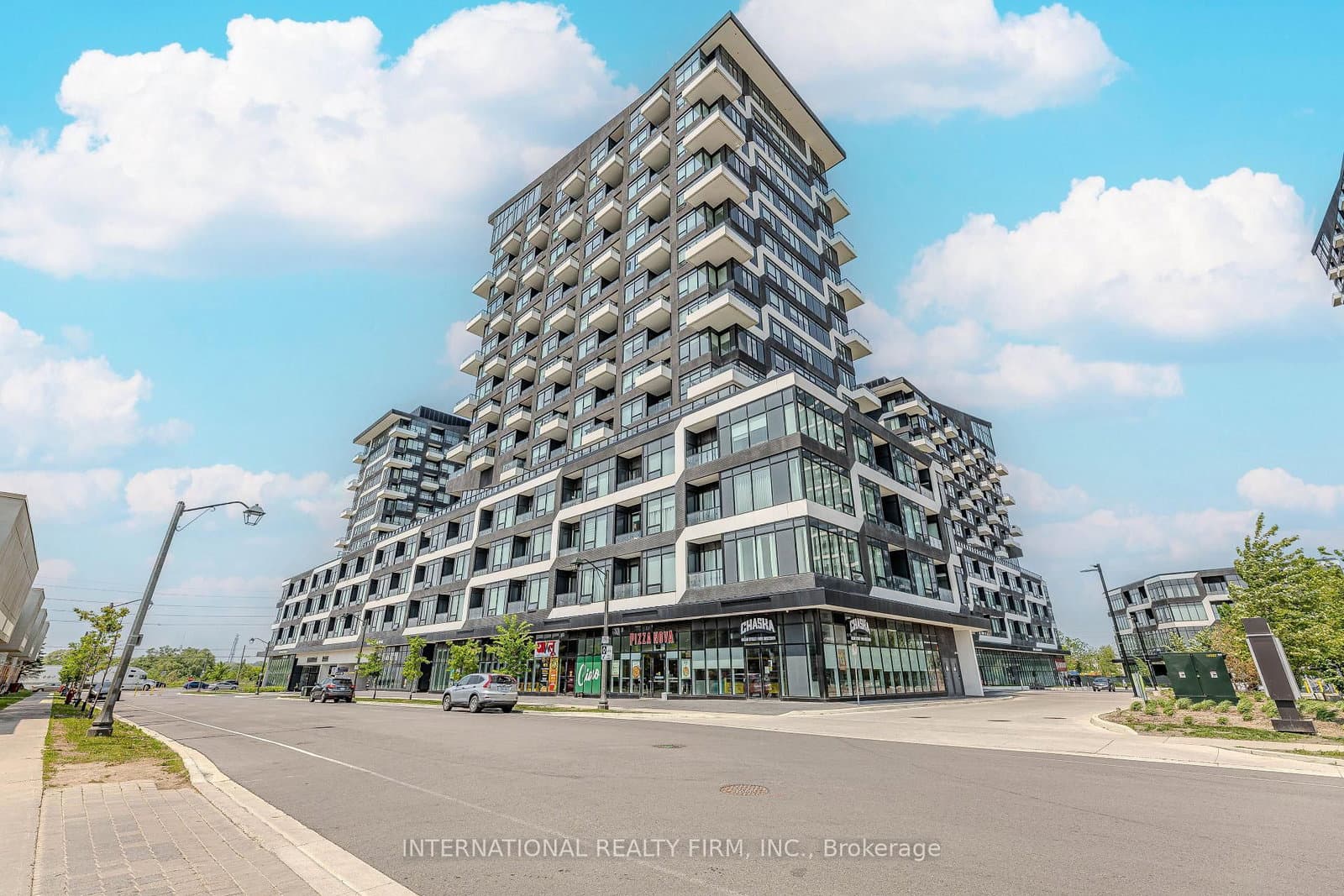 2481 Taunton Road, Unit 804