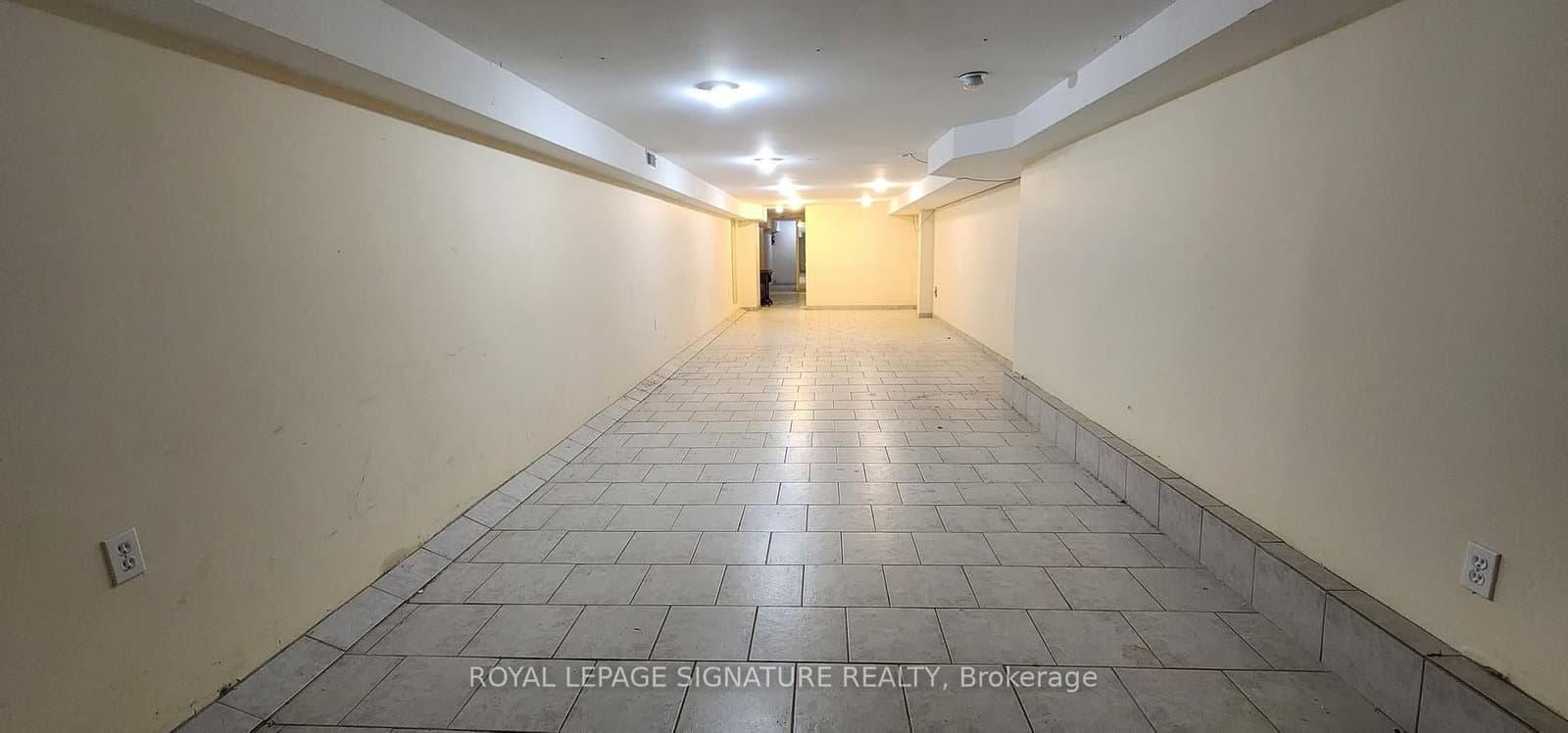 1285A St. Clair Avenue thumbnail 22