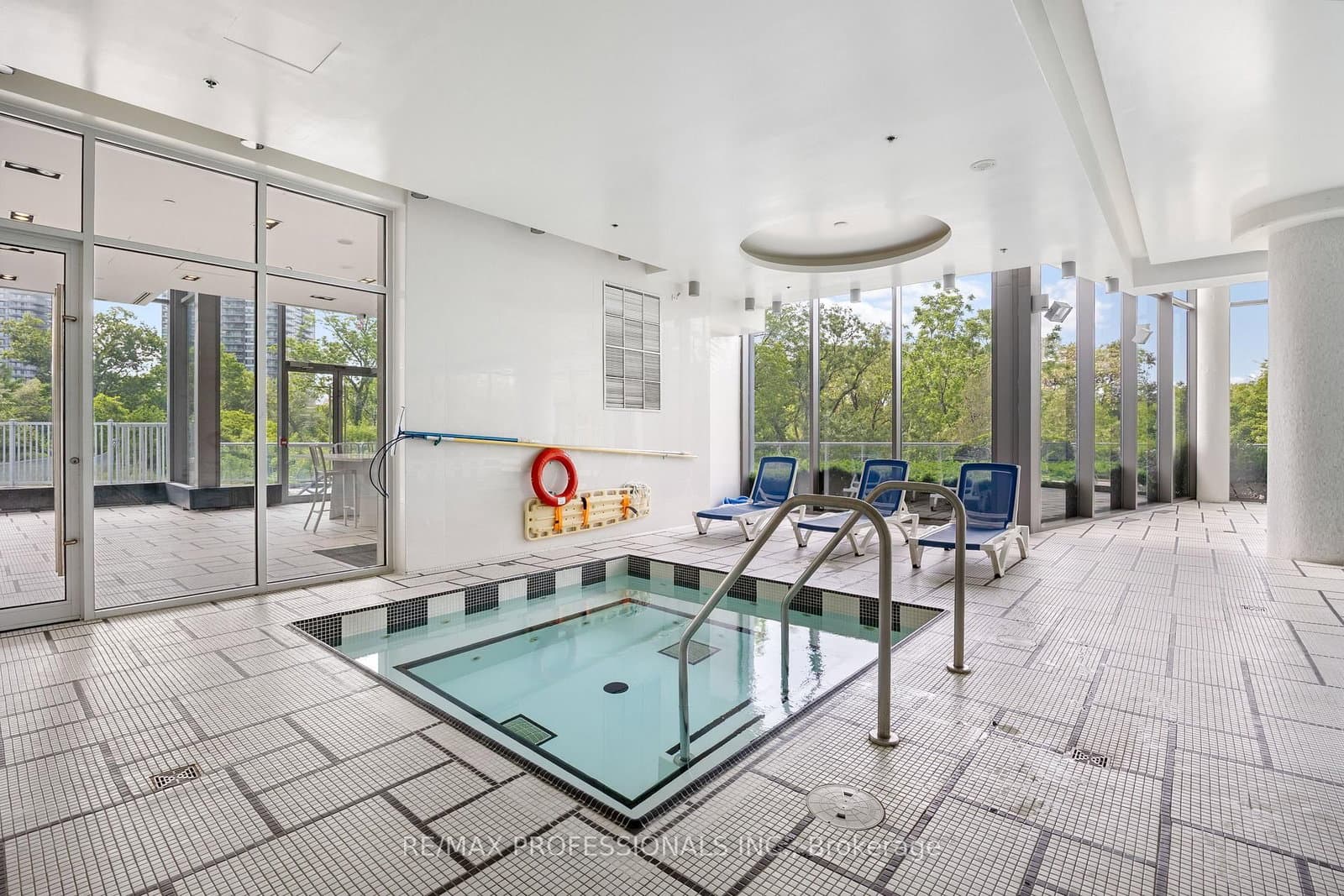 88 Park Lawn Road, Unit LPH2906 thumbnail 36