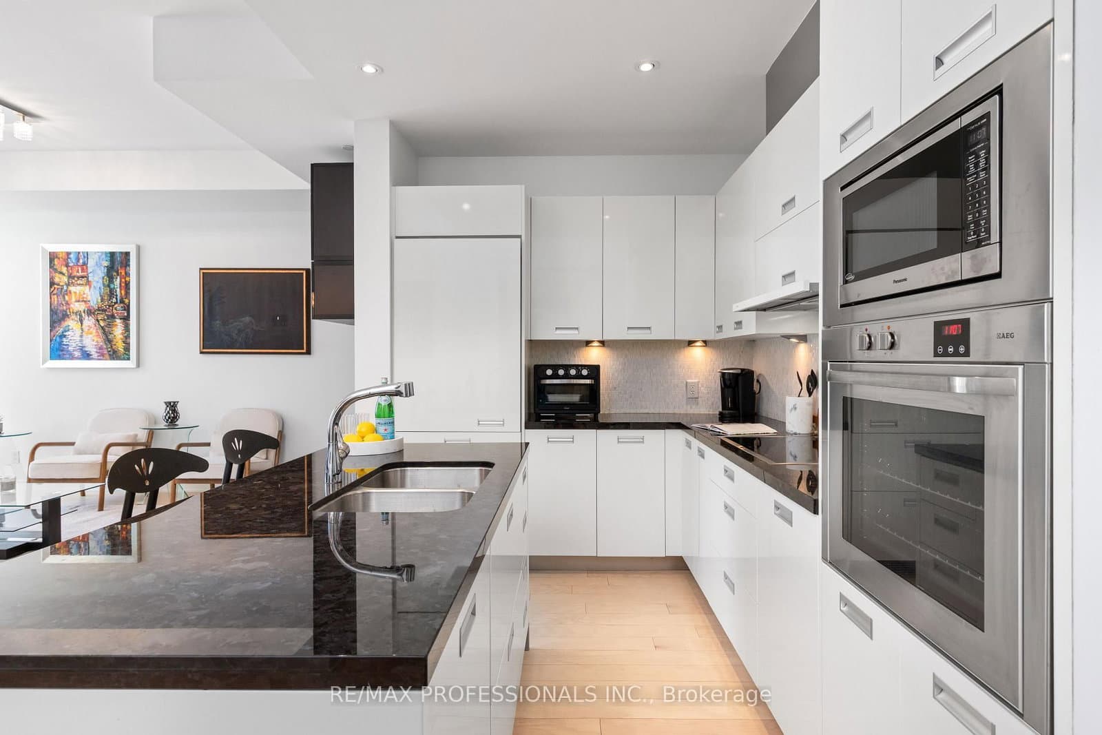 88 Park Lawn Road, Unit LPH2906 thumbnail 4