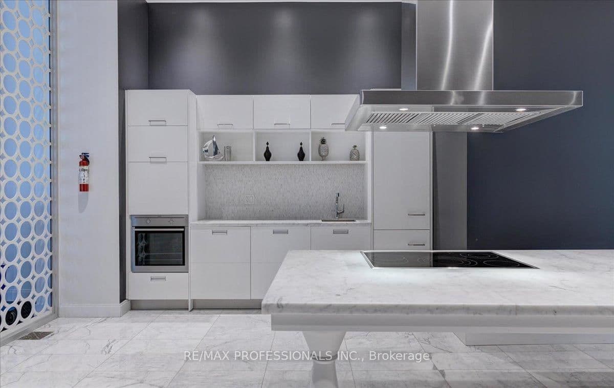 88 Park Lawn Road, Unit LPH2906 thumbnail 45