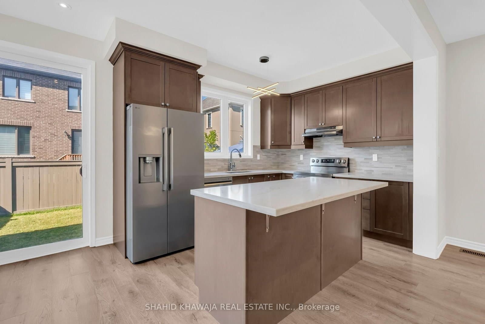1288 Sycamore Gardens thumbnail 10