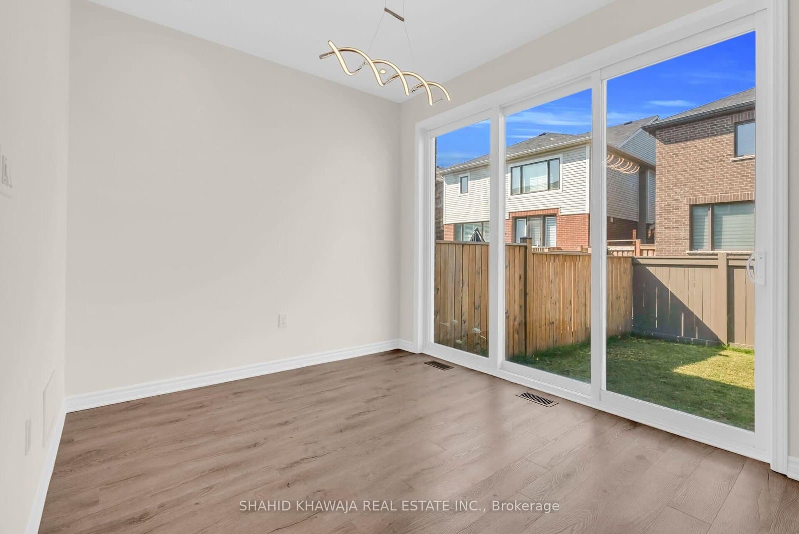 1288 Sycamore Gardens thumbnail 13