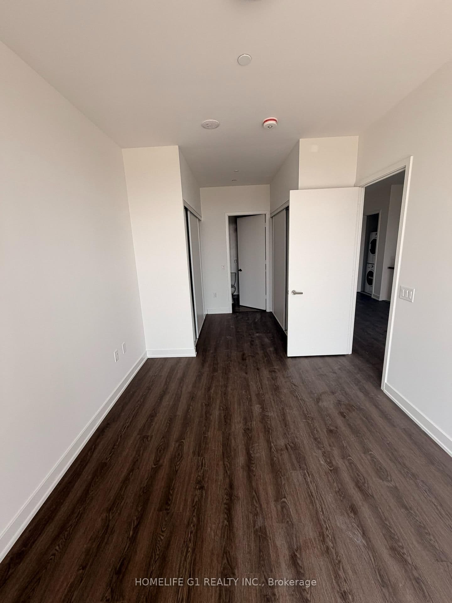 448 Burnhamthorpe Road W, Unit TH2 thumbnail 10